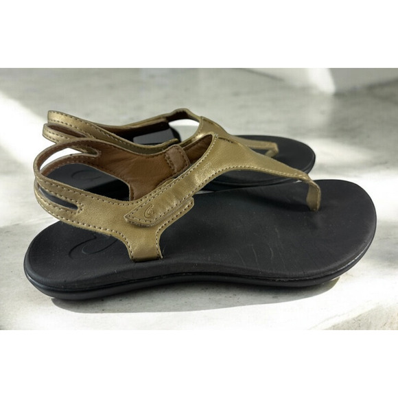 OluKai Other - OluKai Comfort Eheu Slingback Thong Sandals Gold Metallic V-Strap Girls Size 3